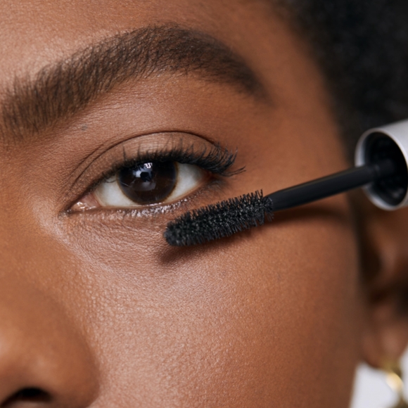 Bobbi Brown Smokey Eye Mascara Half Size - Picture 5 of 5